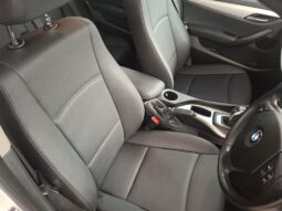 2015 BMW X1 sDRIVE20i  A/T full