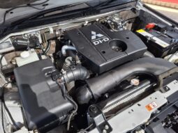 2014 MITSUBISHI PAJERO 3.2 Di – Dc GLS SWB A/T full