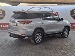 2017 TOYOTA FORTUNER 4.0 V6 4X4 A/T