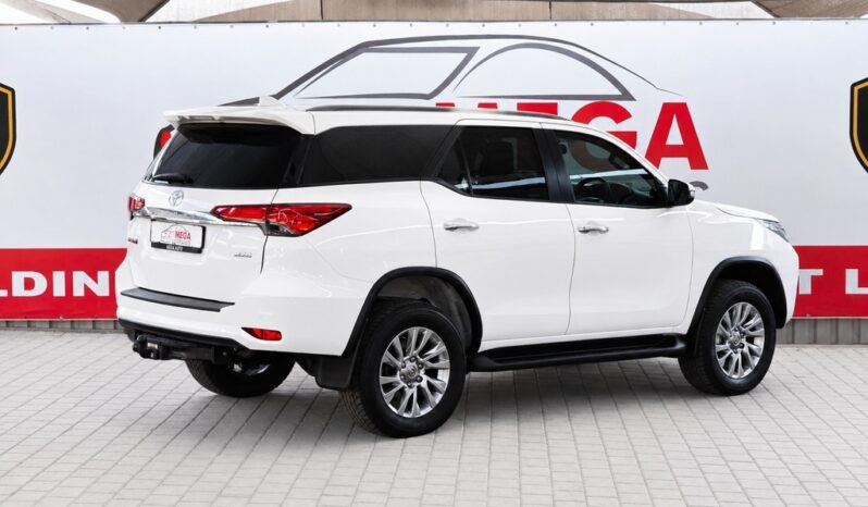 2023 TOYOTA FORTUNER 2.8GD-6 4X4 A/T full