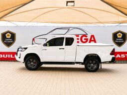 2024 TOYOTA HILUX 2.4 GD-6 RB RAIDER A/T P/U E/CAB